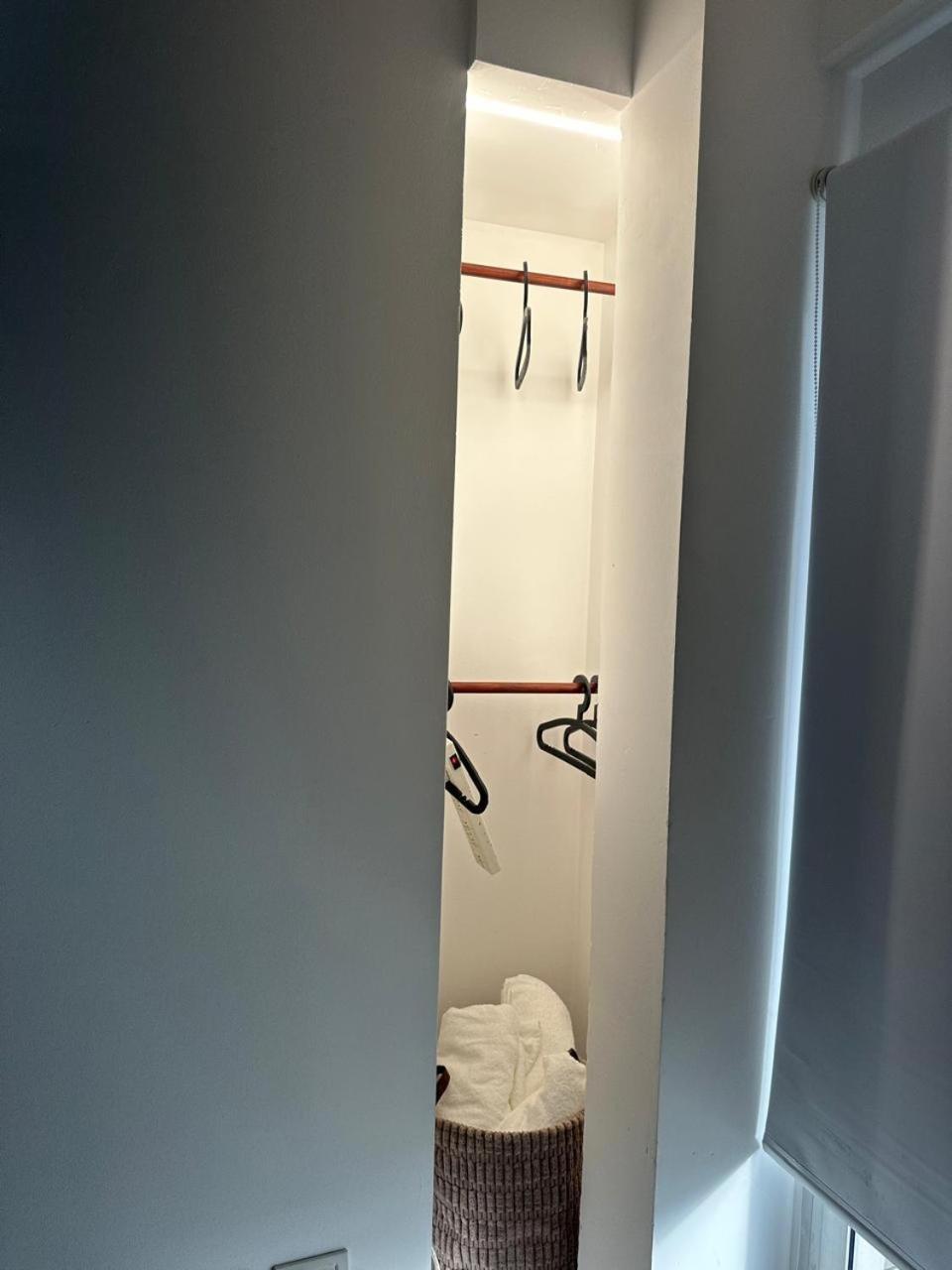 Departamento Ciudad De La Paz * Ciudad Autónoma de Buenos Aires