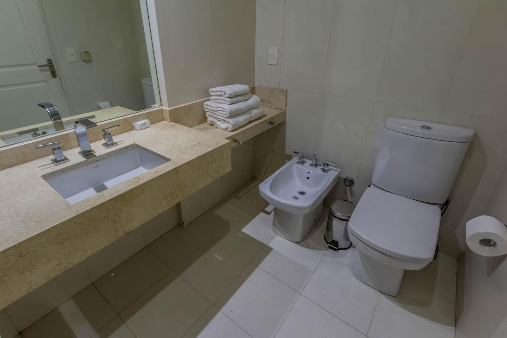 Bairesalquileres Torres Del Yatch S Apartamento *