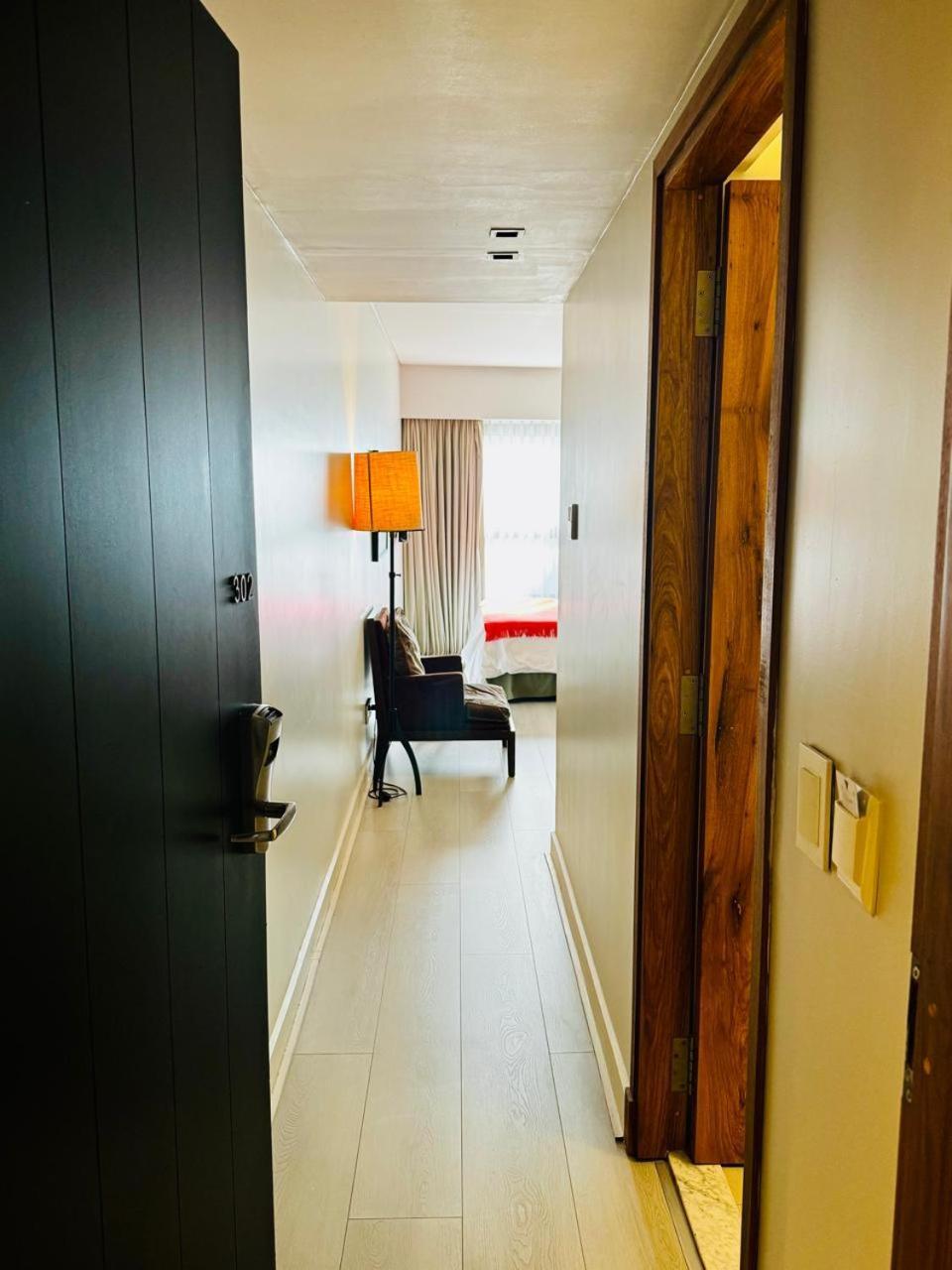 Serena Hotel 4*
