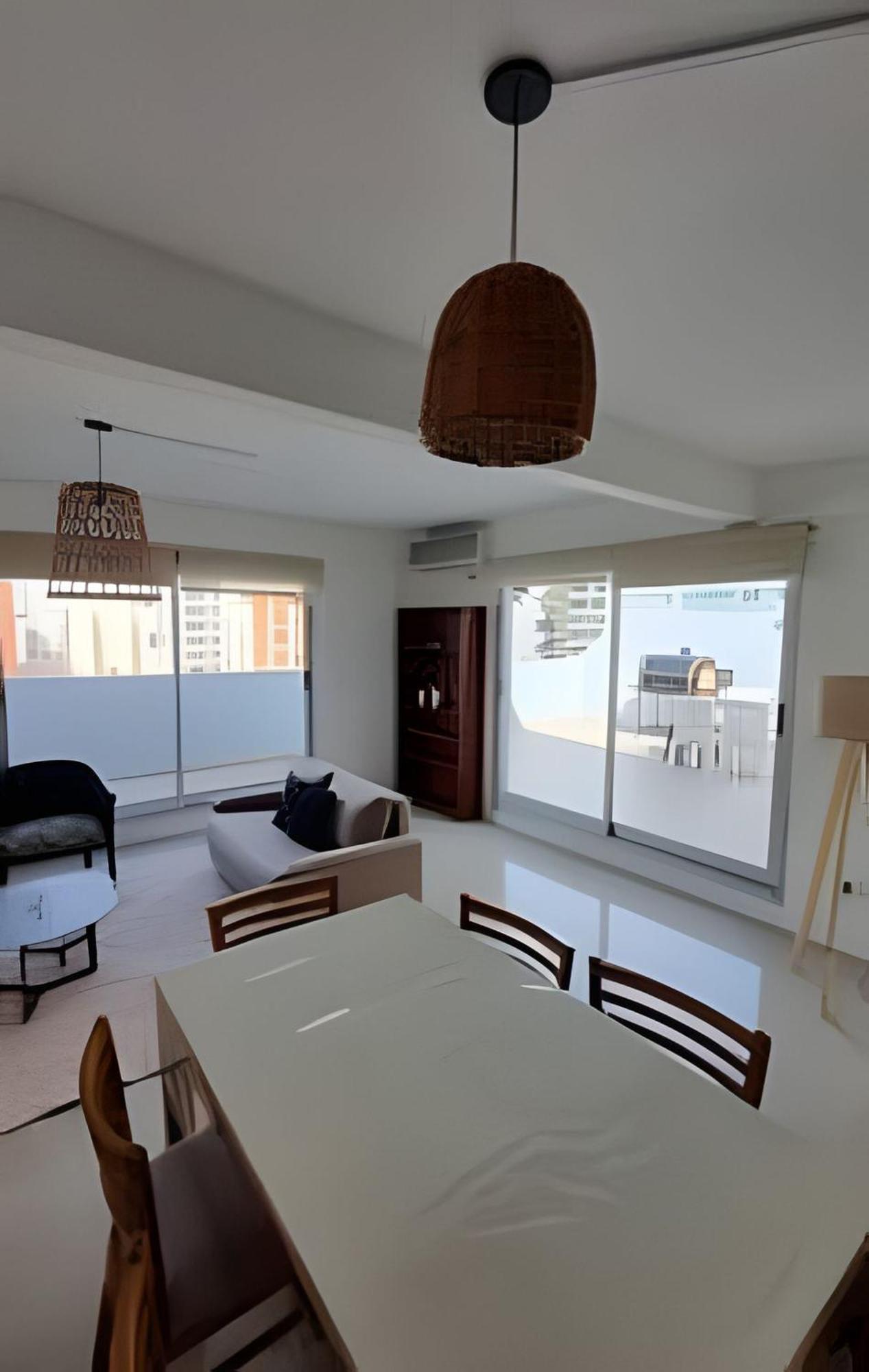 Unico En Belgrano - De 2 Pisos Y Terraza Privada *