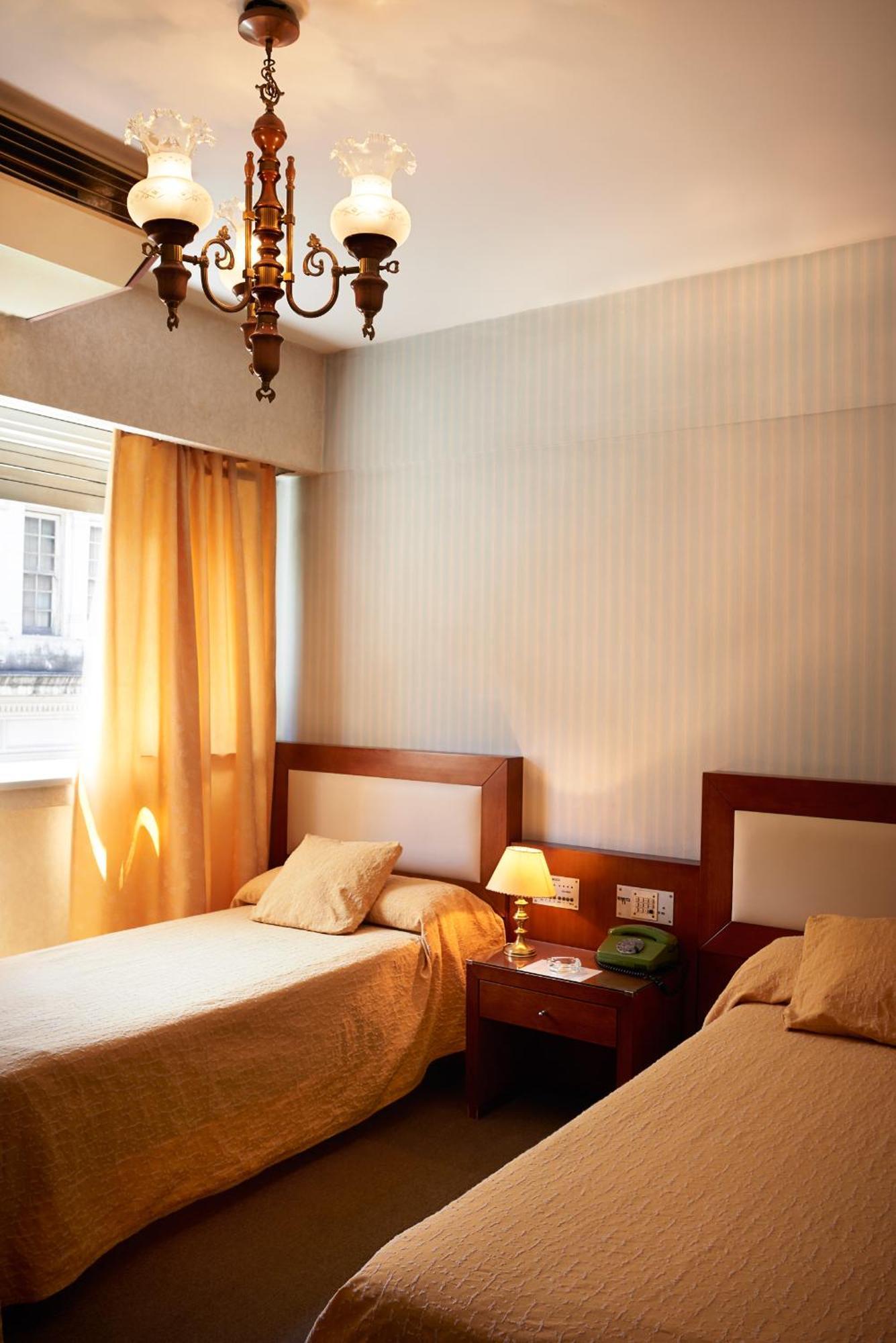 Hotel Blanro 2*