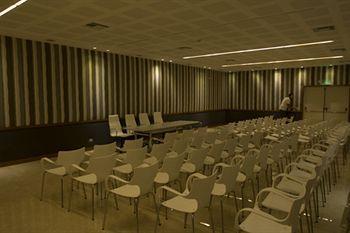 Metropolitano Supara Hotel