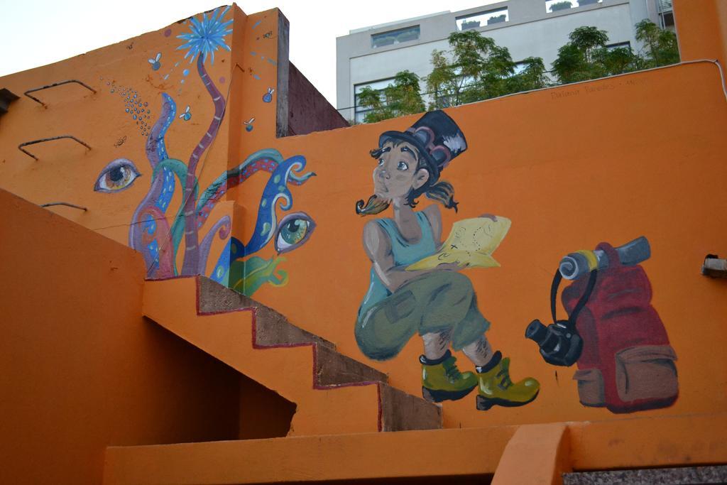 Hostal Paralelo