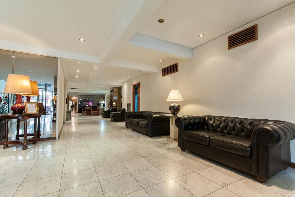 Hotel Cuatro Reyes