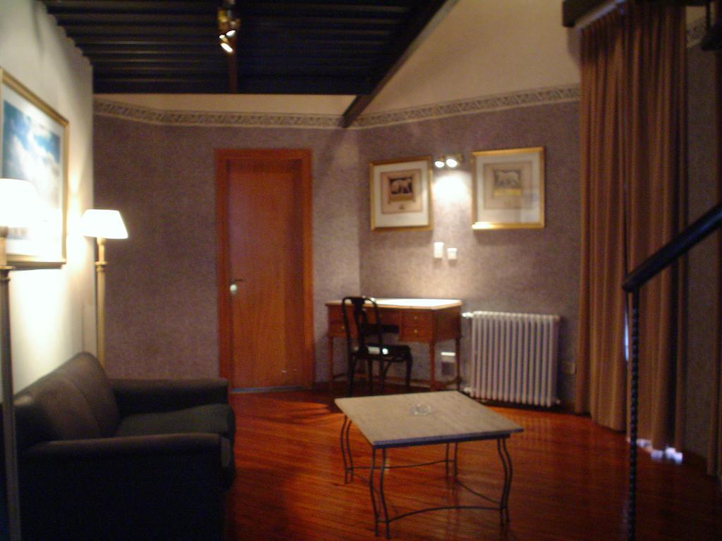 Hotel Y Punto Cero Buenos Aires
