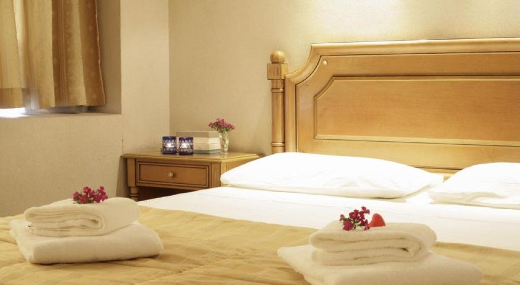 Hotel Up América Plaza 3*