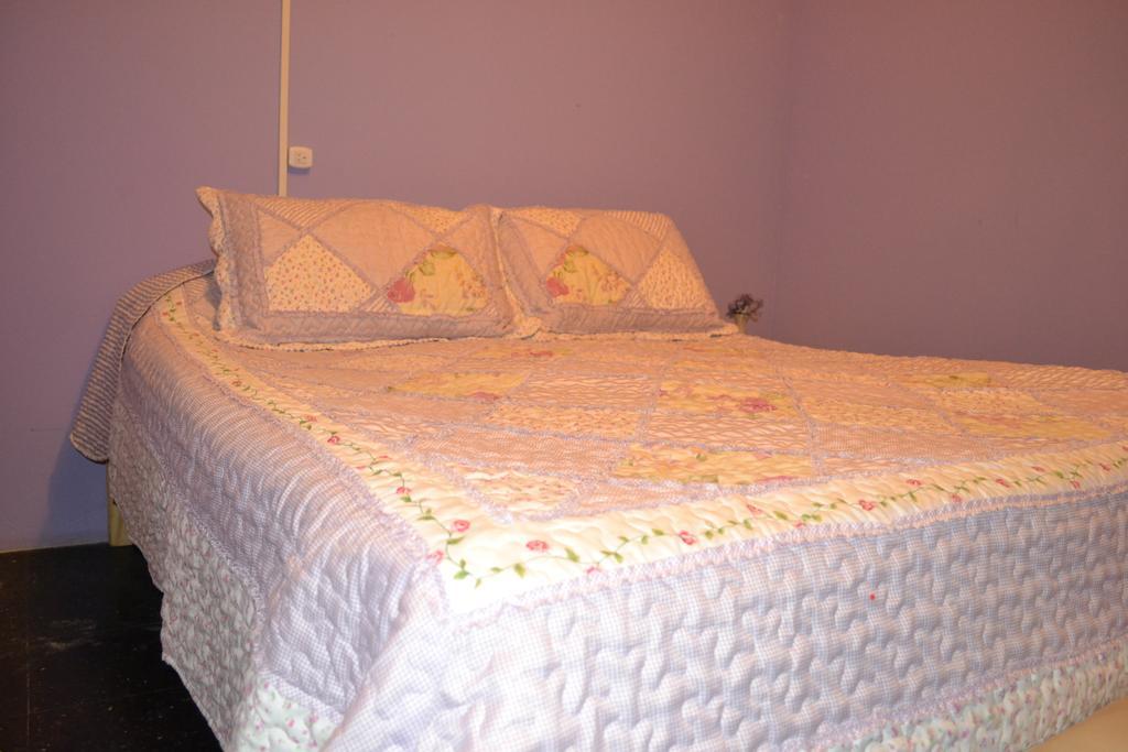 Hostal Paralelo *