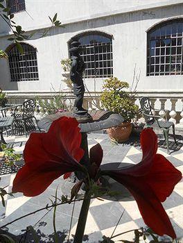 Hotel Santa Maria De La Salud 2*