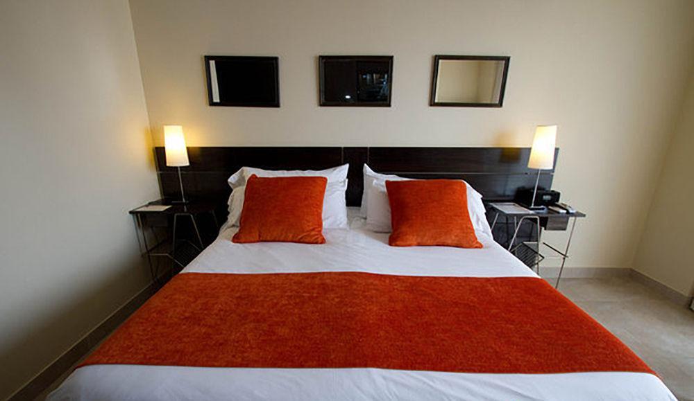 Palermo Place Apartahotel 4*