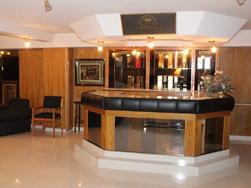 Hotel Cuatro Reyes Ciudad Autónoma de Buenos Aires
