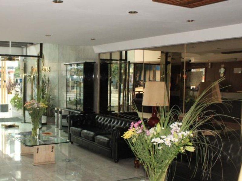 Hotel Cuatro Reyes Ciudad Autónoma de Buenos Aires