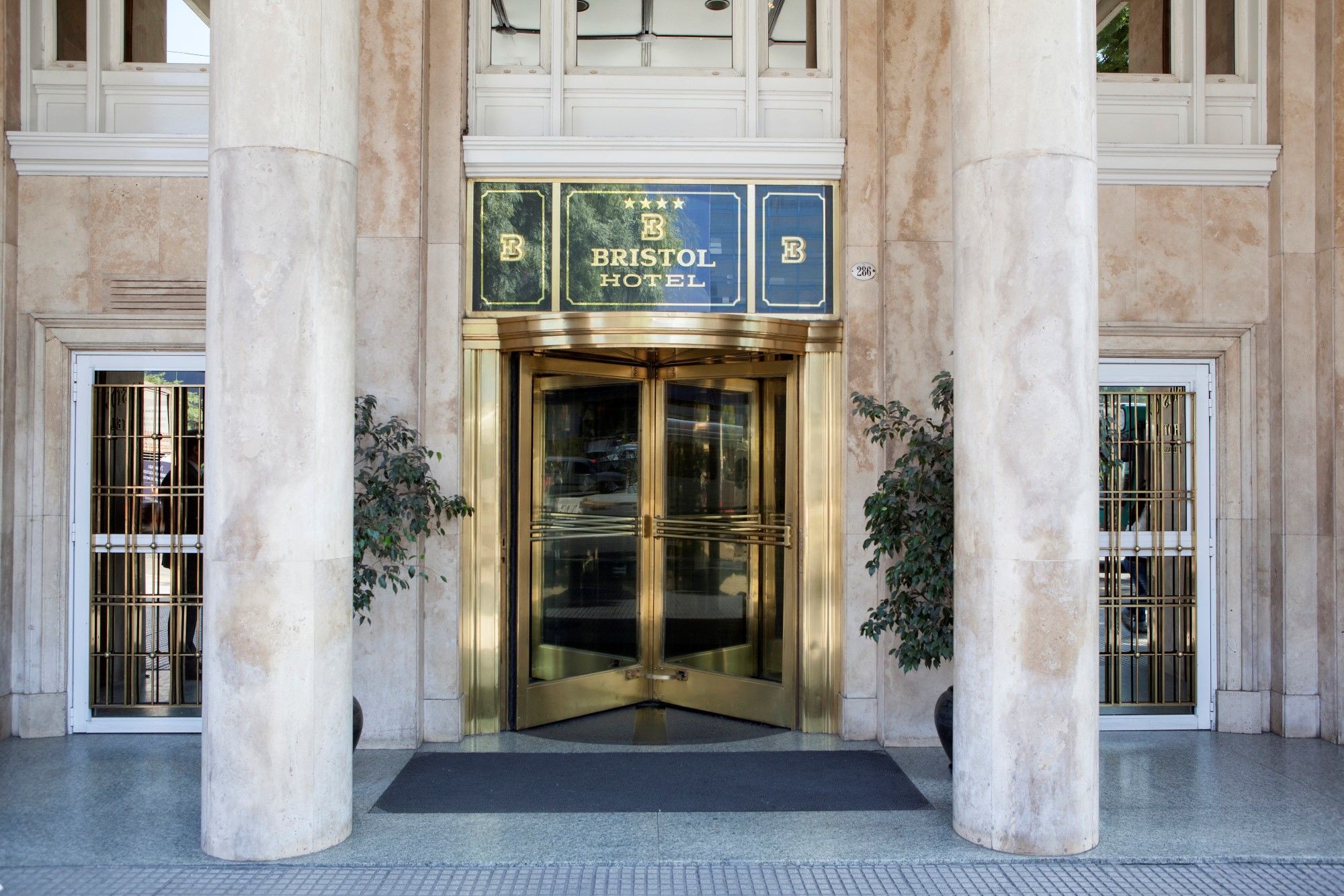 Hotel Bristol Ciudad Autónoma de Buenos Aires
