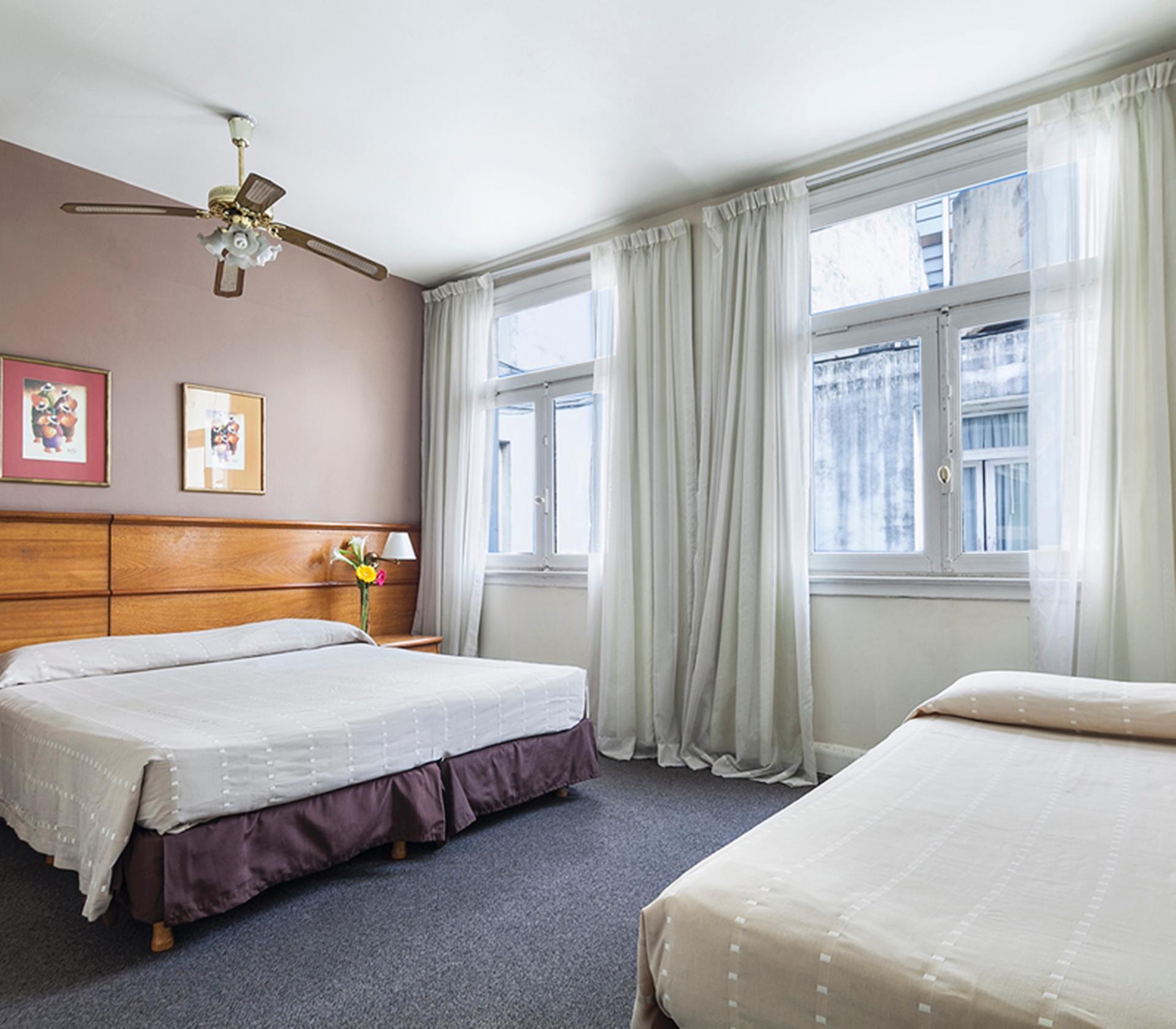 Hotel Crisol Catalinas 3*