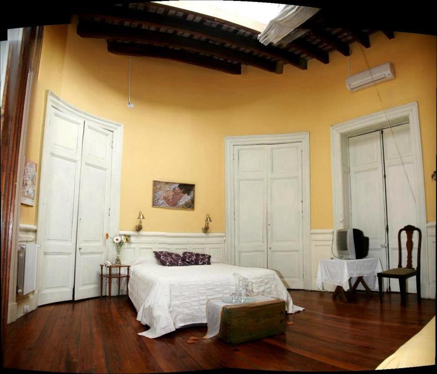 De La Luna Bed and breakfast 3*