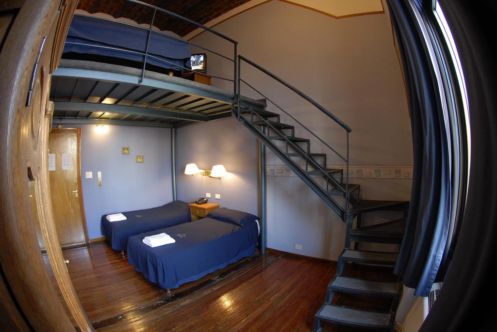 Y Punto Cero 3* Buenos Aires