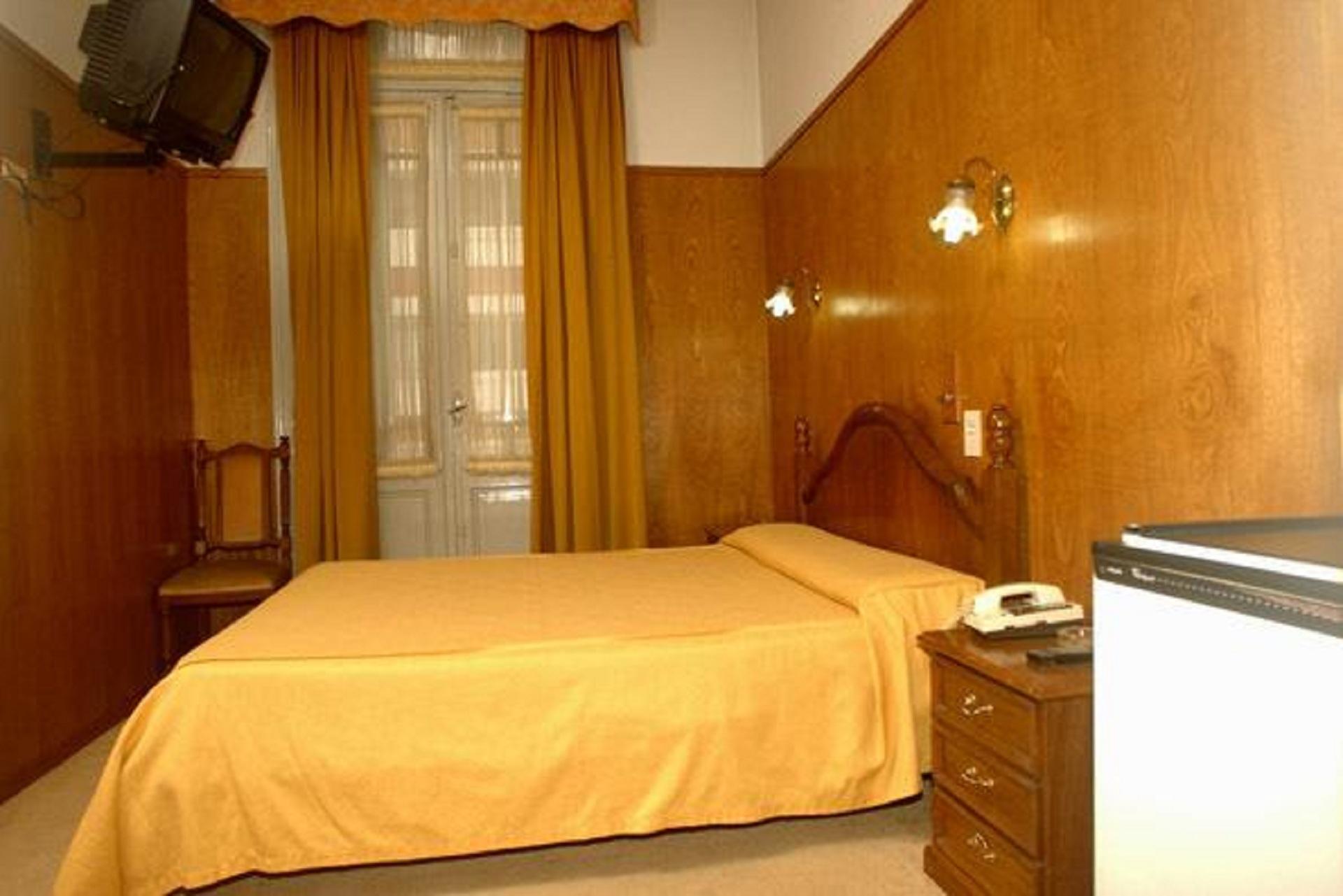Americano Hotel 2*