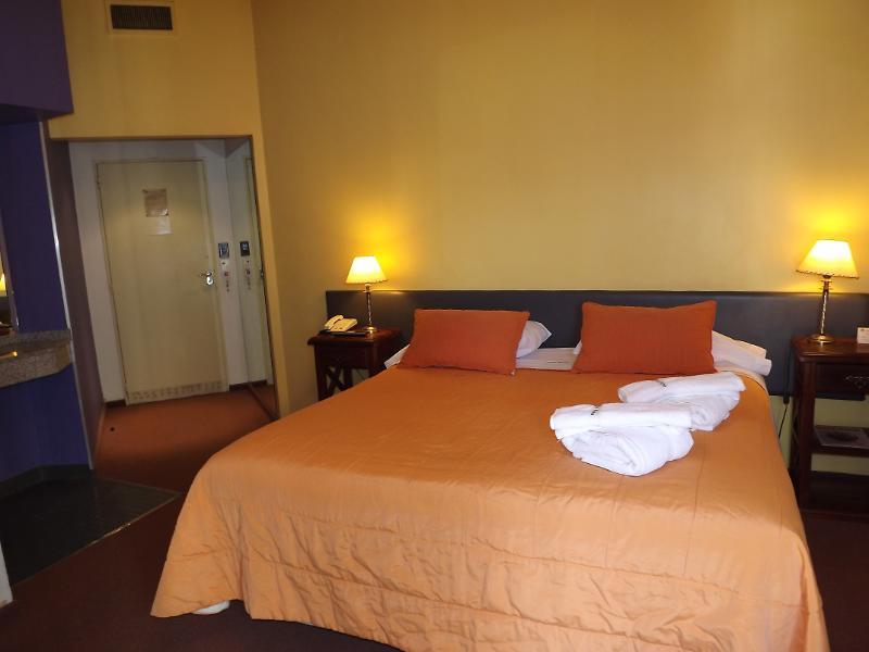 Plaza Roma Hotel 3*