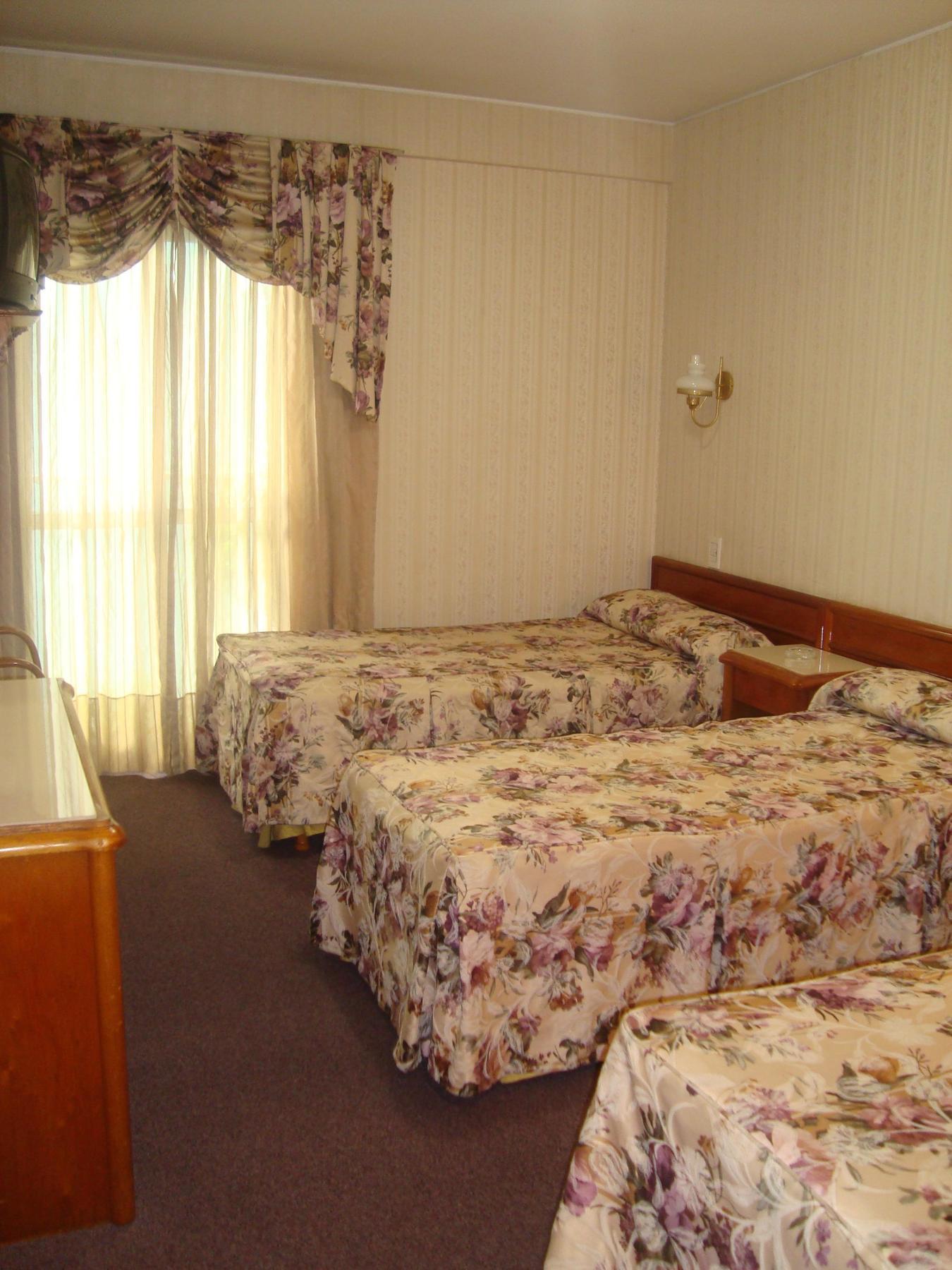 Luey Hotel 3*