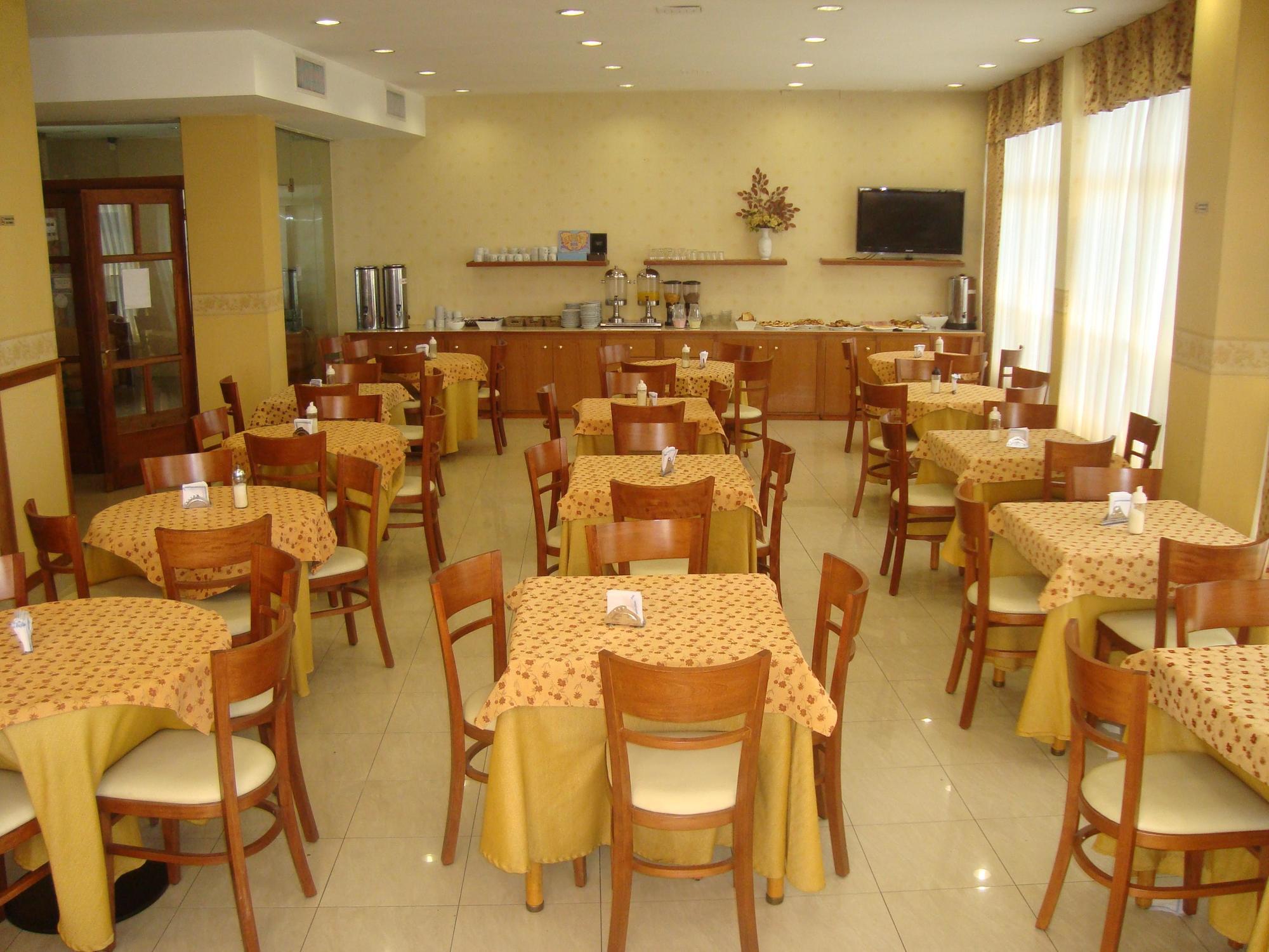 Hotel Luey 3*