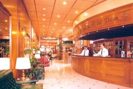 Gran De La Paix Hotel 3*
