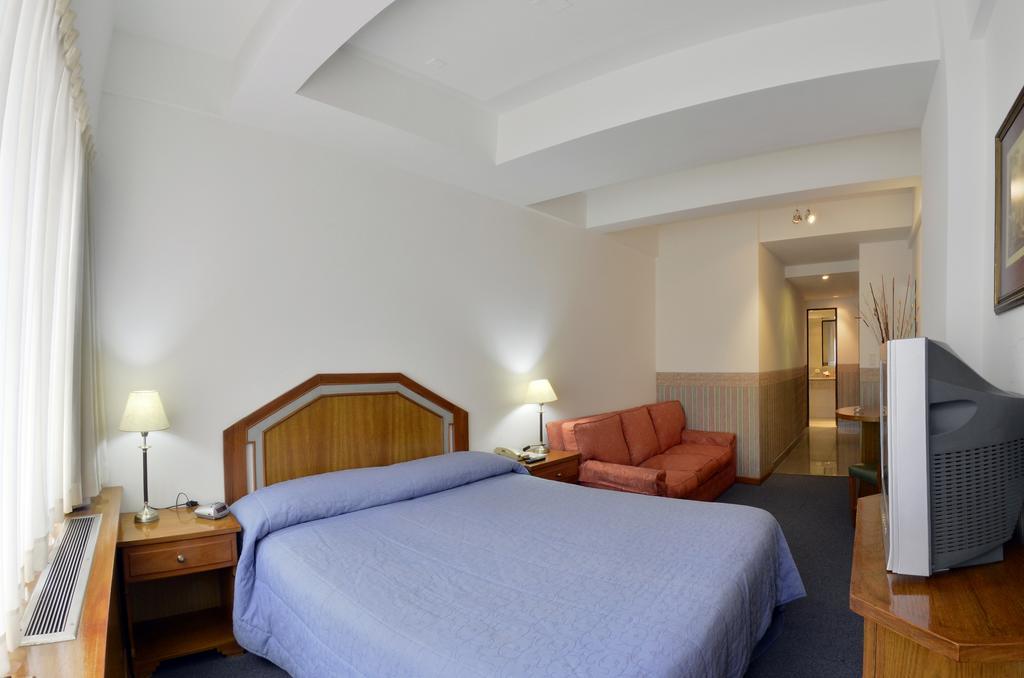 Art Deco & Hotel 4*