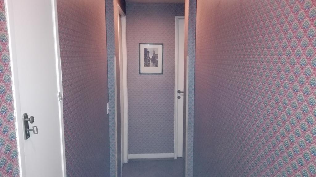 Casa De Familia - Solo Mujeres *woman Only* *