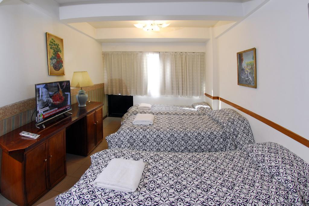 Art Deco & Hotel 4*