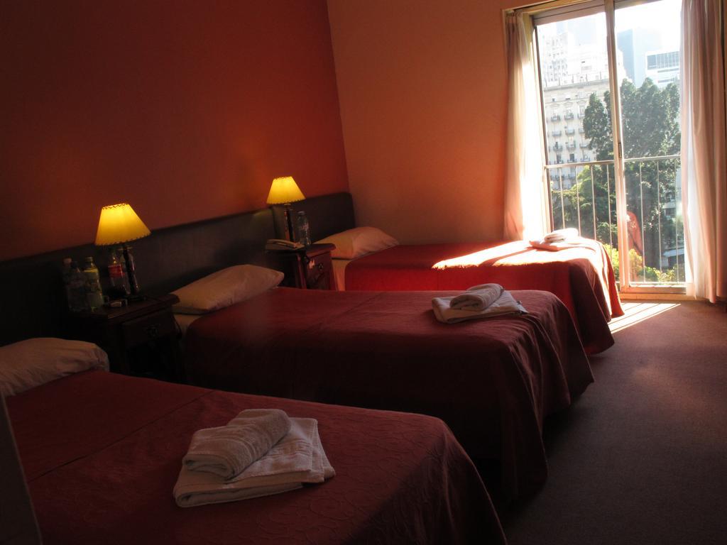 Plaza Roma 3* Ciudad Autónoma de Buenos Aires