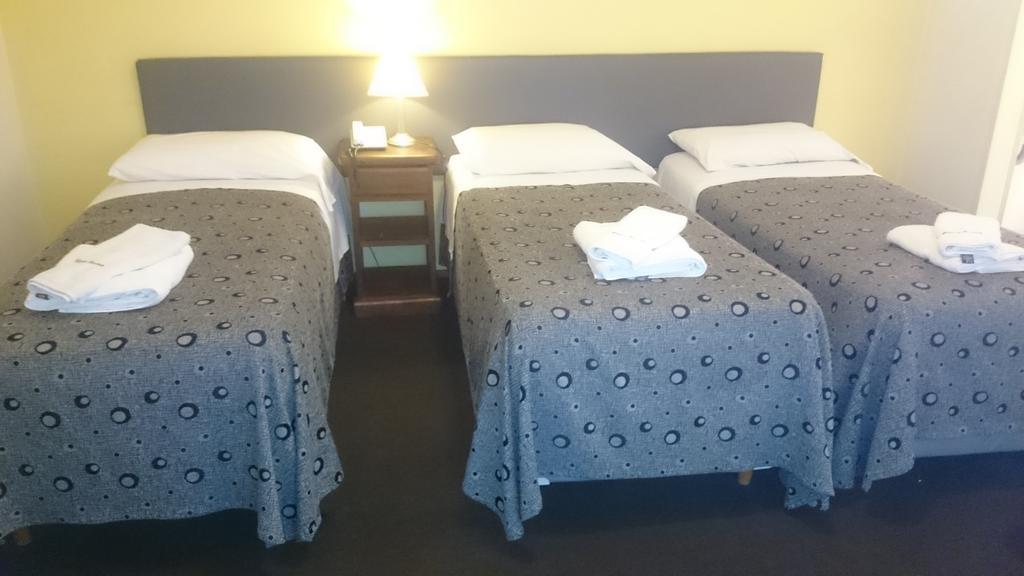 Plaza Roma 3* Ciudad Autónoma de Buenos Aires