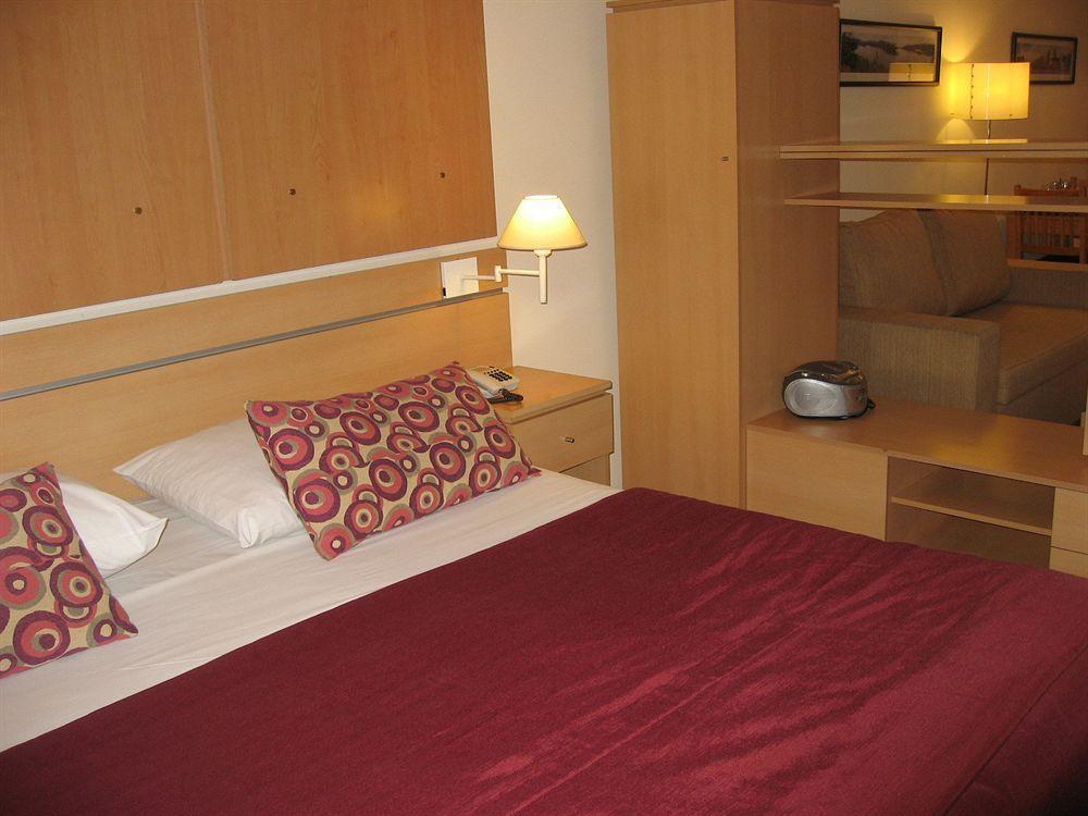 Apartahotel San Diego Recoleta 3*