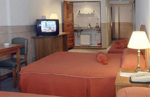 Hotel Art Deco &