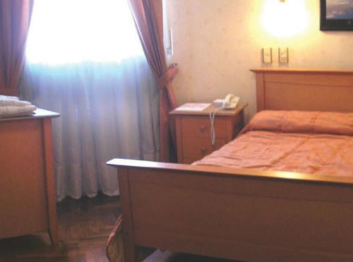 Hotel Ayacucho Palace 2*