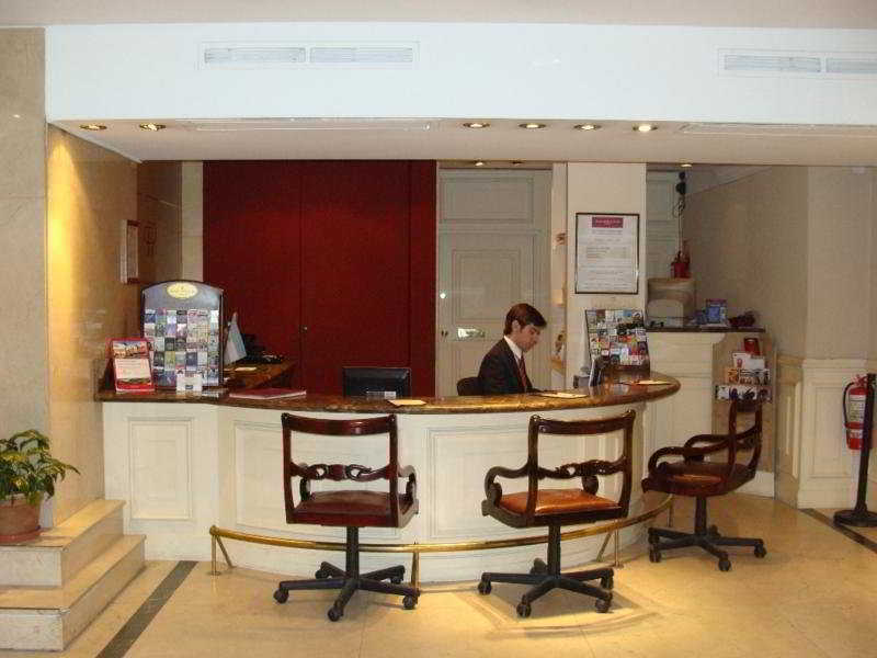 Up América Plaza Hotel 3*