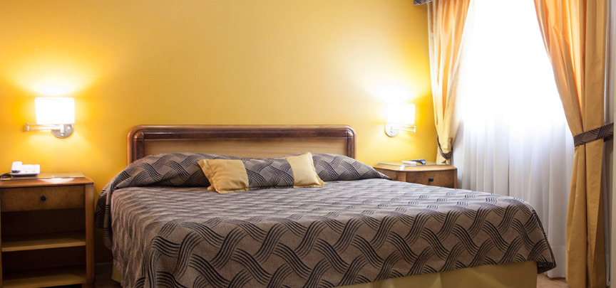 Tritone 3* Ciudad Autónoma de Buenos Aires