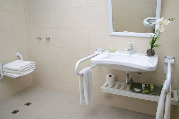 Metropolitano Supara Hotel 4*