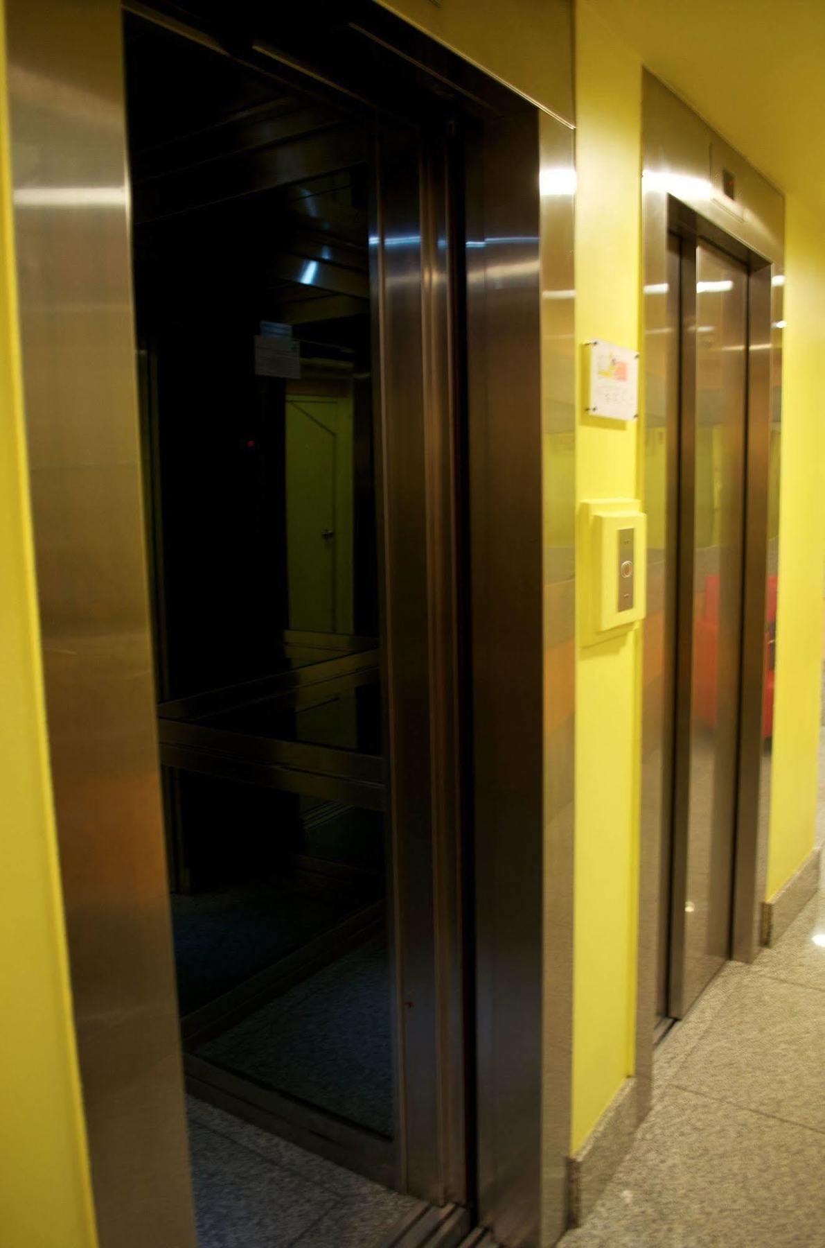 Apartahotel San Diego Recoleta 3*