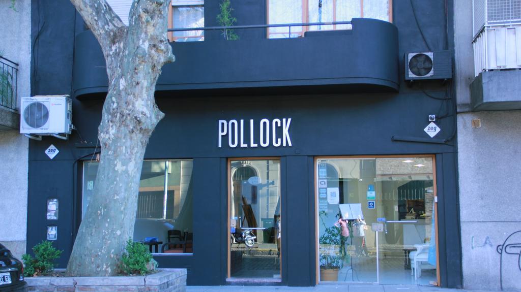 Pollock 3* Ciudad Autónoma de Buenos Aires