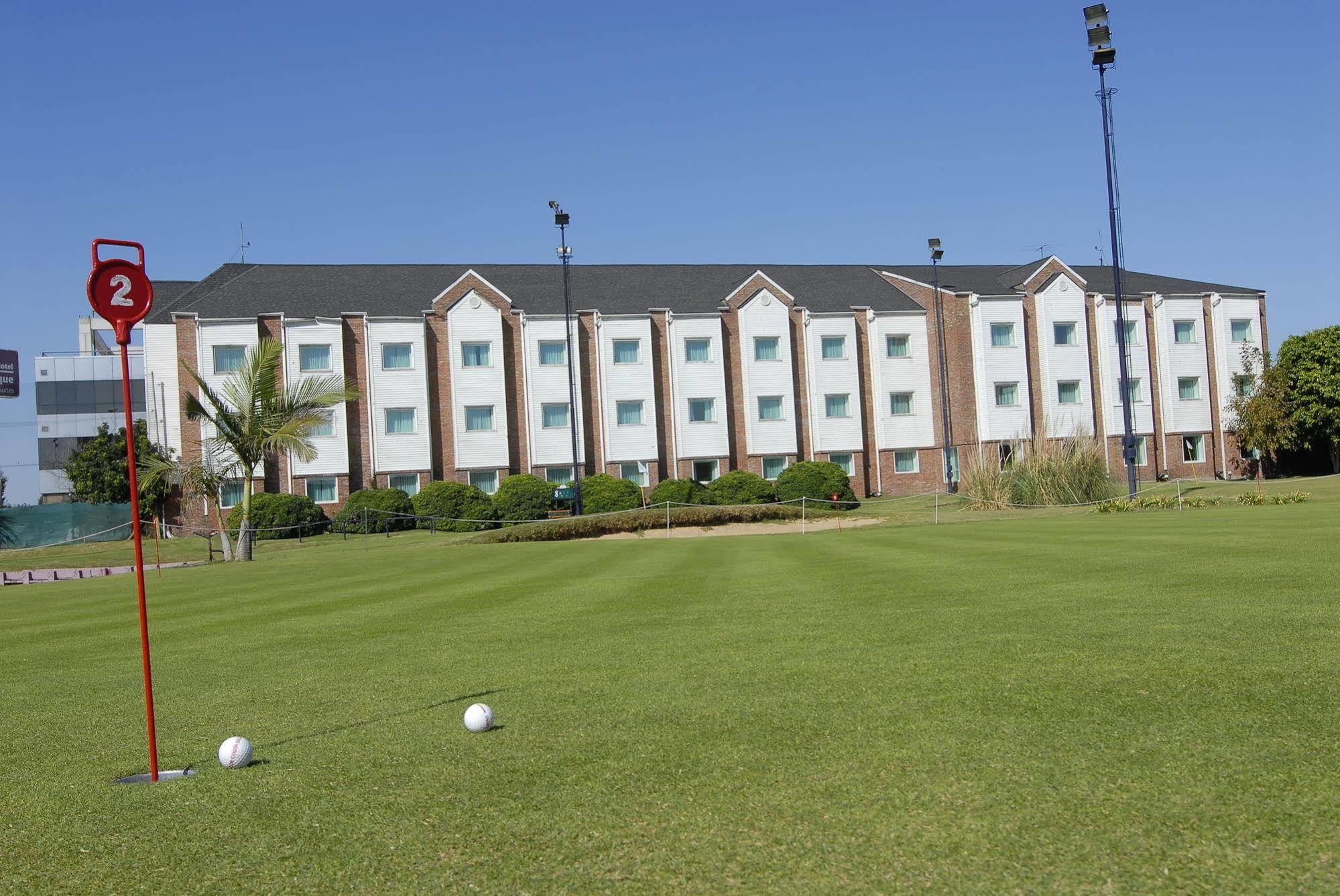 Hotel Aeroparque &