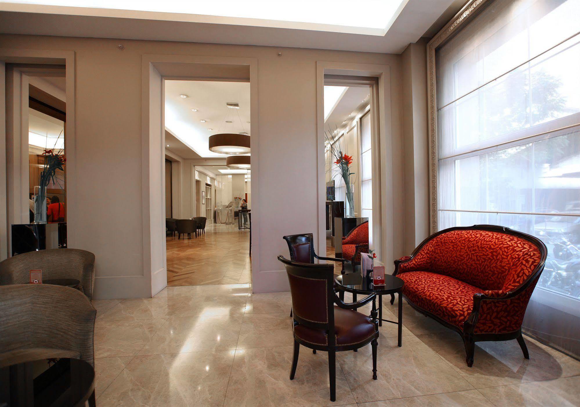Nh Collection Lancaster Hotel 4*