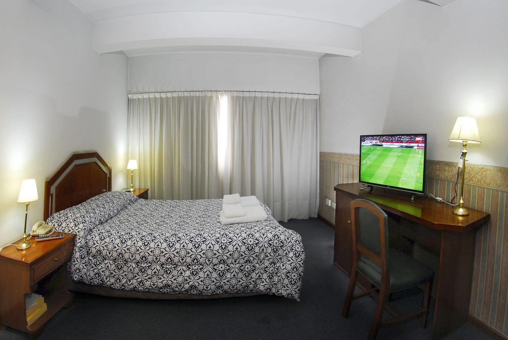 Art Deco & Hotel 4*