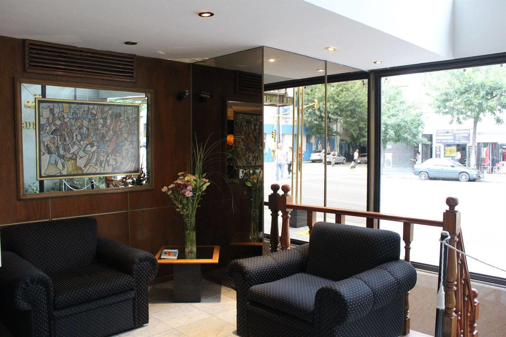 Cuatro Reyes Hotel Ciudad Autónoma de Buenos Aires