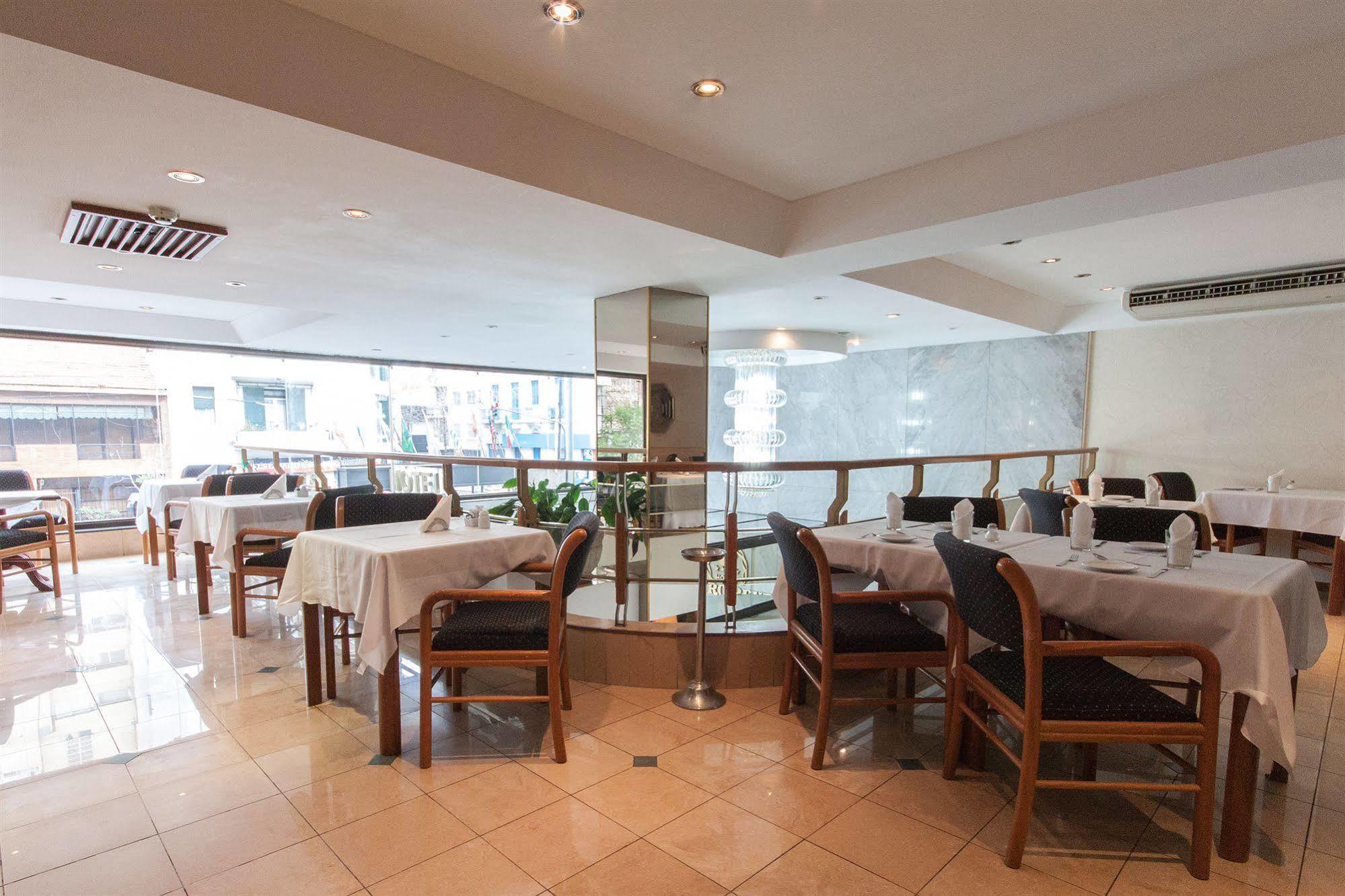 Cuatro Reyes Hotel Ciudad Autónoma de Buenos Aires