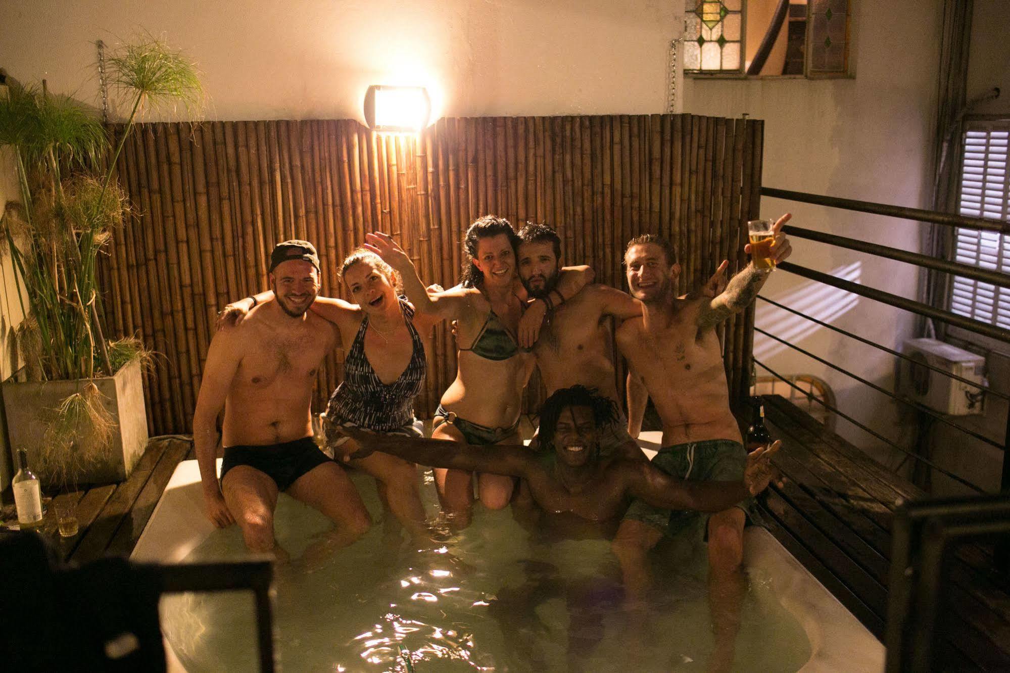 Sabatico Travelers Albergue *