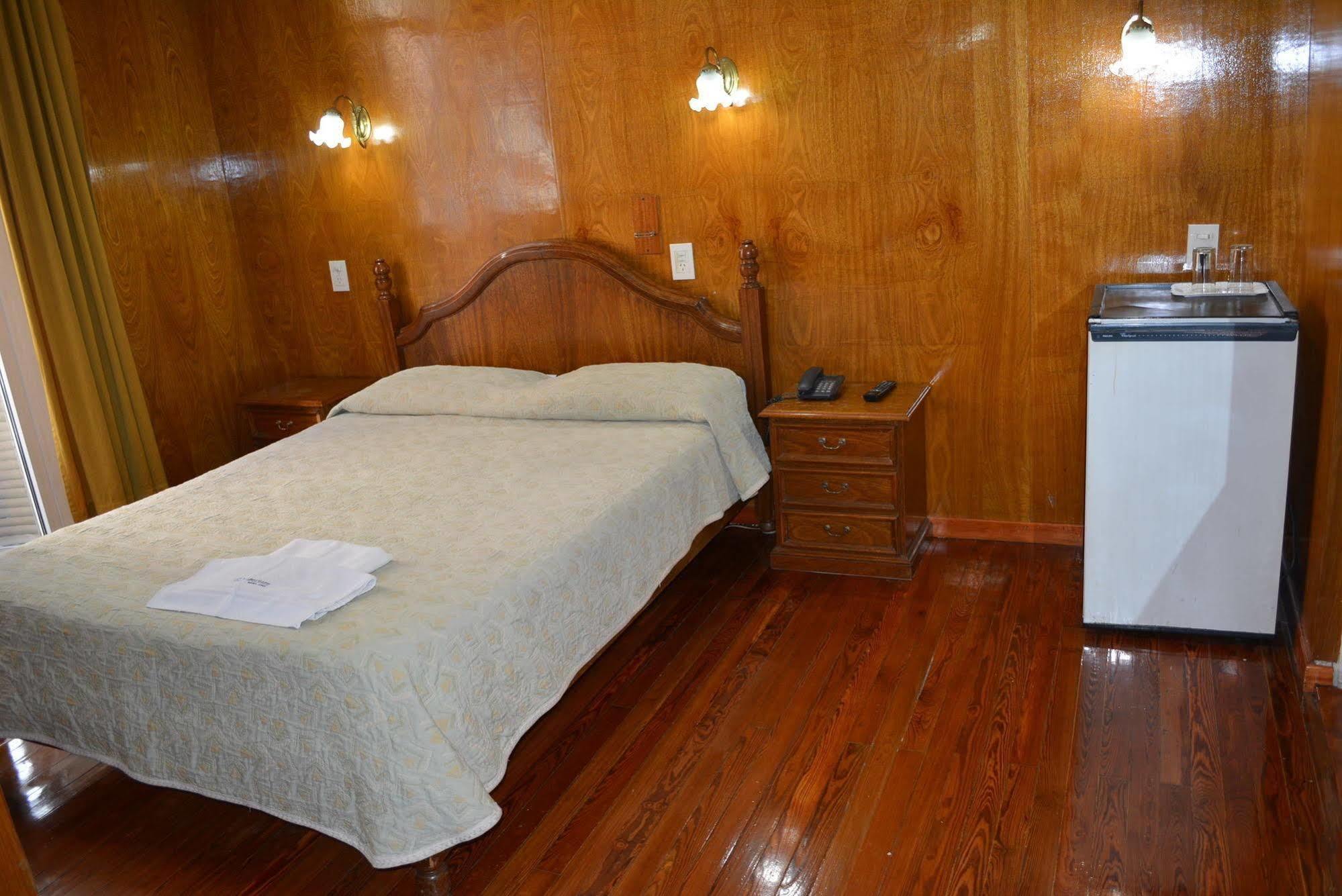 Hotel Americano