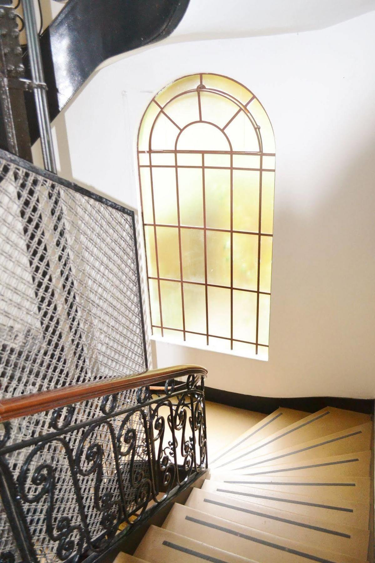 Alcazar Hotel