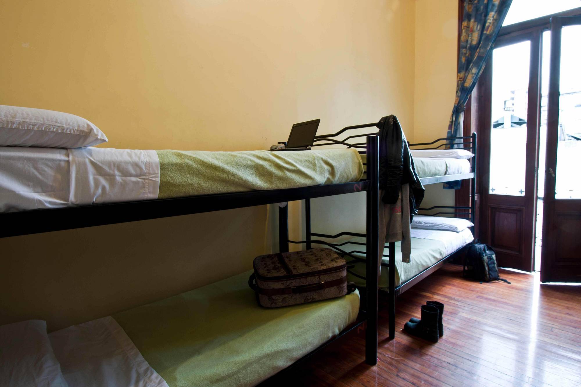 Hostal Milhouse Avenue (adults Only)
