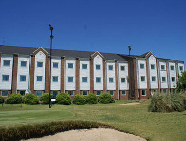 Aeroparque & Hotel 3*