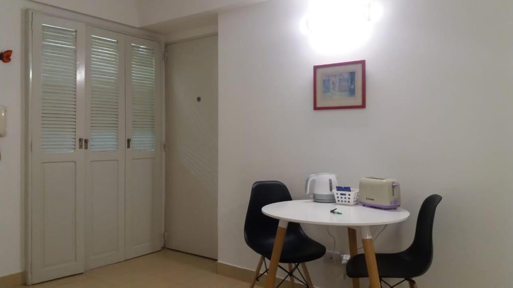 Retiro Apartamento *