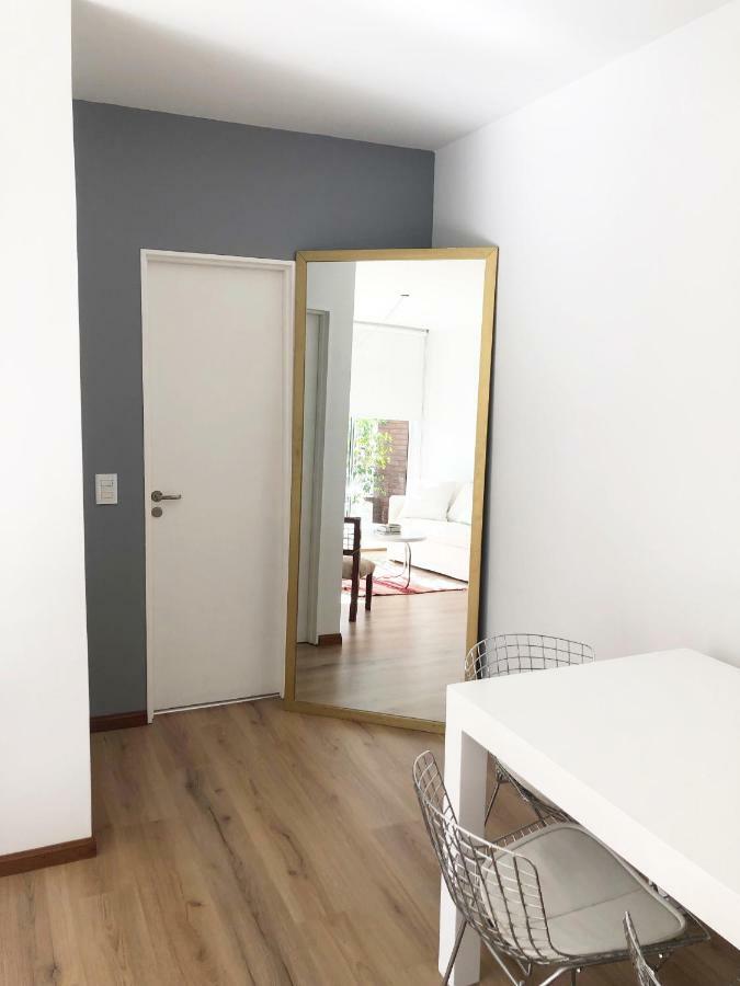 Excelente Departamento Con Pileta Y Jardin En El Barrio De Belgrano *
