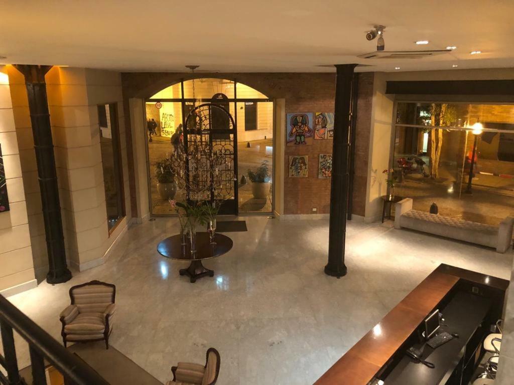 Apartamento Duplex En Palacio Raggio *